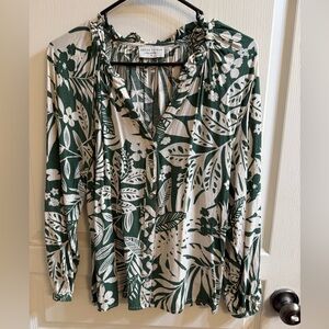 Dress Forum Green and White Floral Blouse
